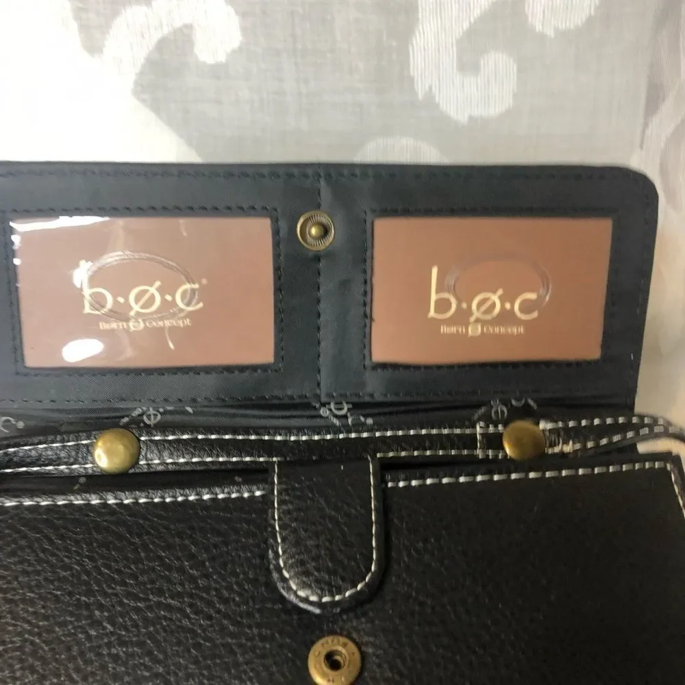 BOC Crossbody  - Picture 3 of 5